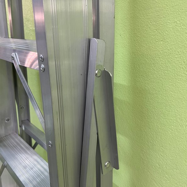 บันไดอลูมิเนียม ทรงA 5 ขั้น NEWCON ขึ้น 1 ทาง รูป3