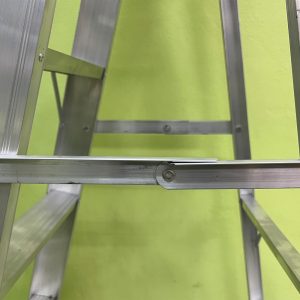 บันไดอลูมิเนียม ทรงA 5 ขั้น NEWCON ขึ้น 1 ทาง รูป4