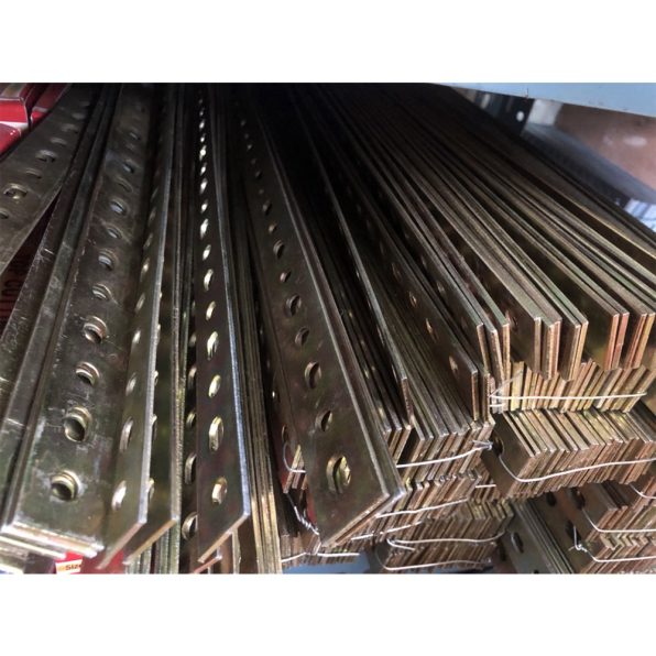 เหล็กรูยาว 24 รู รูป3