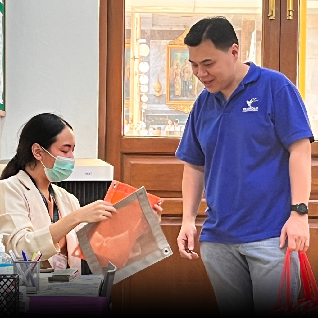 ร่วมบริจาคเงินให้กับ ศิริราชมูลนิธิ เพื่อสนับสนุนโครงการรักษามะเร็งปอดด้วยการแพทย์แม่นยำ รูป2